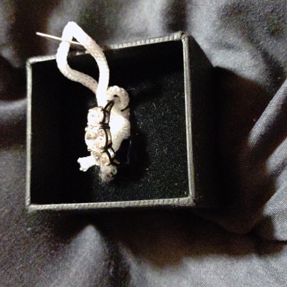 Ring - Picture 1 of 1